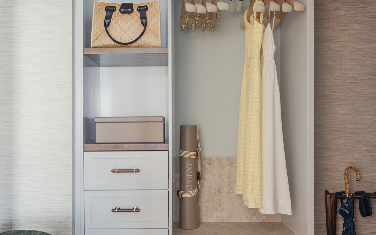 Regent Sant Monica Guestroom Closet