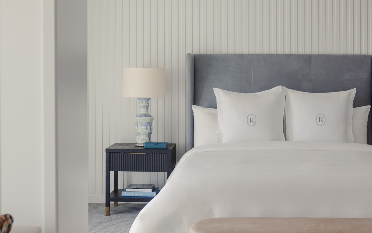 Regent King Bed Guestroom