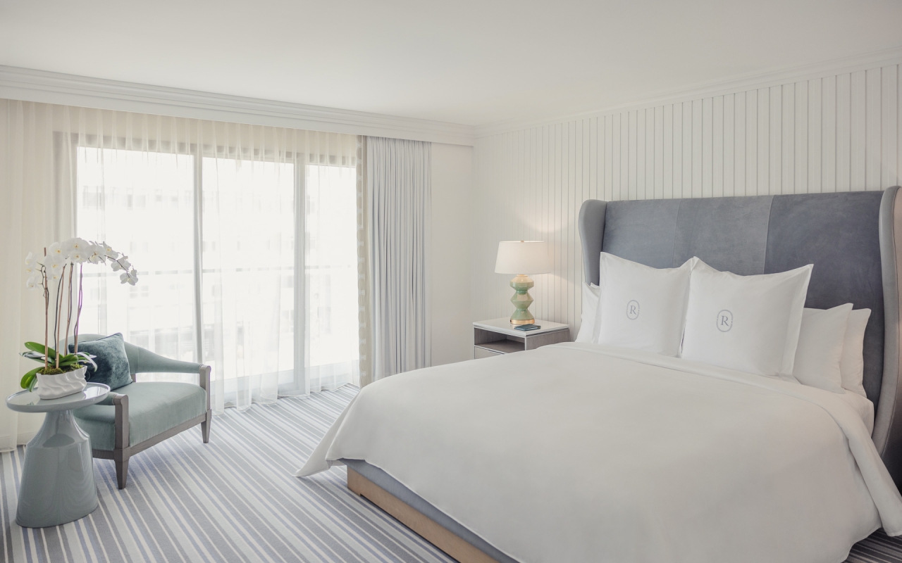 Regent Santa Monica Beach Oceanview Corner Suite