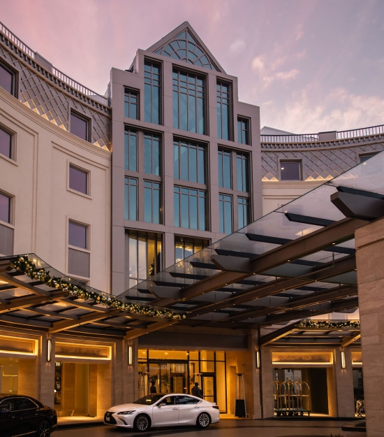 Regent Hotel Holiday Exterior