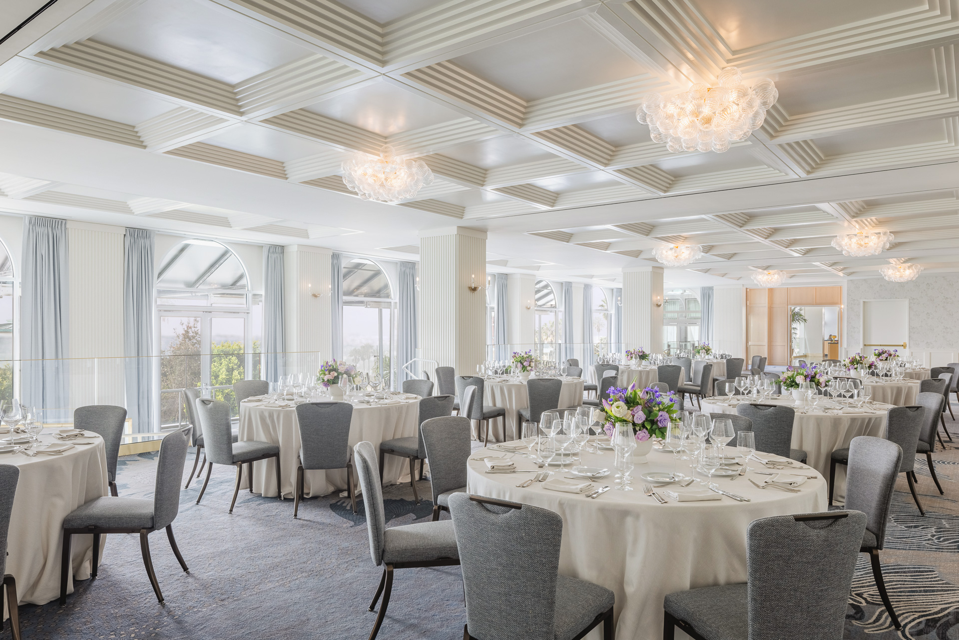 Venue with space for large conferences meetings and weddings